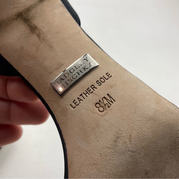 Badgley Mischka Black Satin Embellished Heels Size 8.5 - Picture 8 of 10